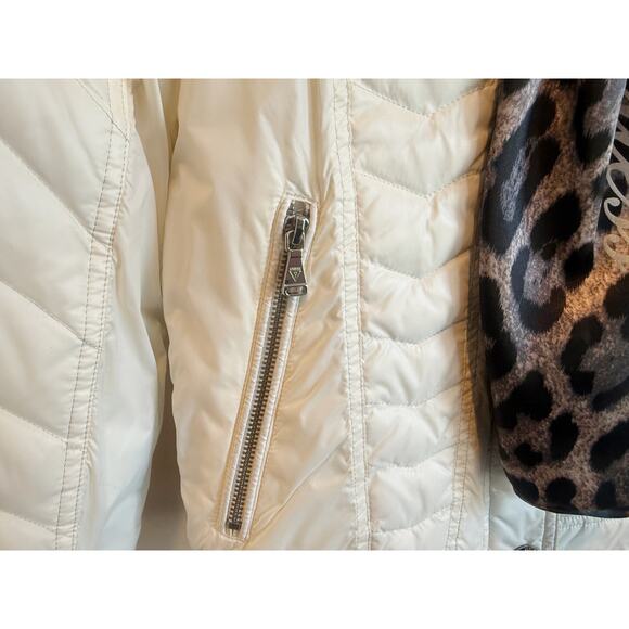 GUESS Women’s White Moto Puffer Jacket – Size Small – 90/10 Down - Photo Sample - Picture 8 of 8
